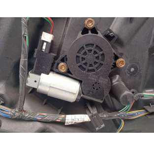 ELEVALUNAS DELANTERO... 2