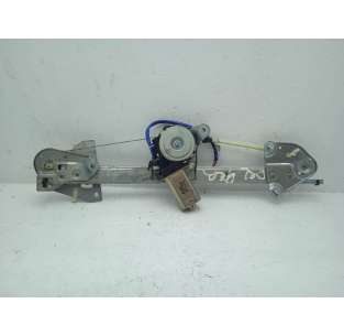 ELEVALUNAS DELANTERO...