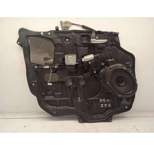 ELEVALUNAS DELANTERO...