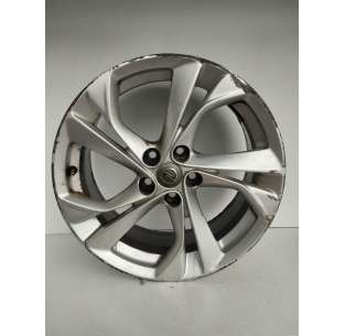 LLANTA - 811422 / 13409657