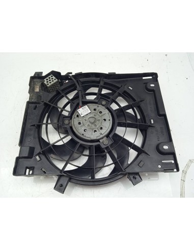 Recambio de electroventilador para opel zafira b 1.7 16v cdti referencia OEM IAM 13132559  