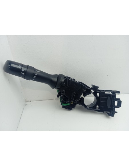 Recambio de mando luces para toyota prius+ eco referencia OEM IAM 4210117F655  