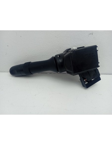 Recambio de mando limpia para toyota prius+ eco referencia OEM IAM 4709017J525  