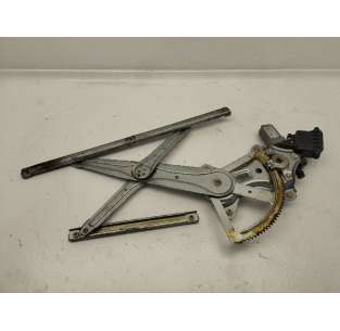 ELEVALUNAS DELANTERO...