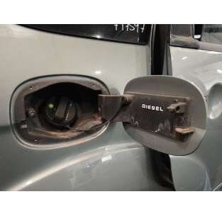 TAPA EXTERIOR COMBUSTIBLE... 2