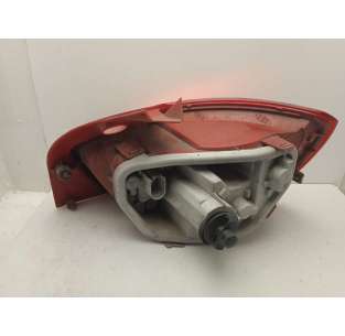 PILOTO TRASERO IZQUIERDO... 2