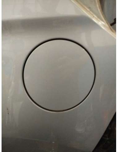 TAPA EXTERIOR COMBUSTIBLE FORD KA+...