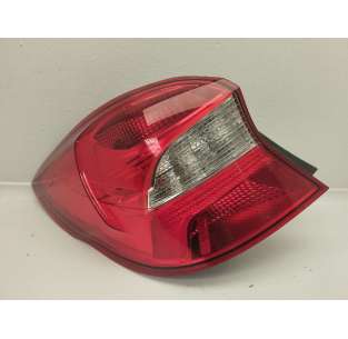 PILOTO TRASERO IZQUIERDO...