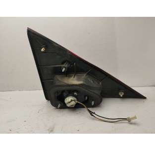 PILOTO TRASERO DERECHO... 2