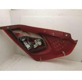 PILOTO TRASERO IZQUIERDO... 2