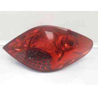 PILOTO TRASERO DERECHO...