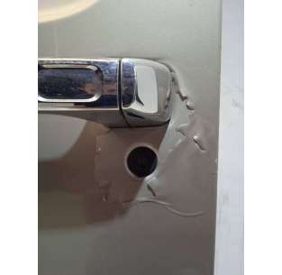 PUERTA DELANTERA IZQUIERDA... 2