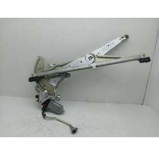 ELEVALUNAS DELANTERO...