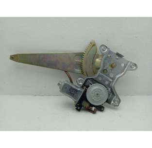 ELEVALUNAS TRASERO...