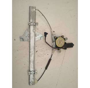 ELEVALUNAS TRASERO DERECHO...