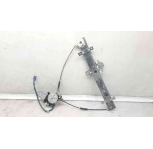 ELEVALUNAS DELANTERO...