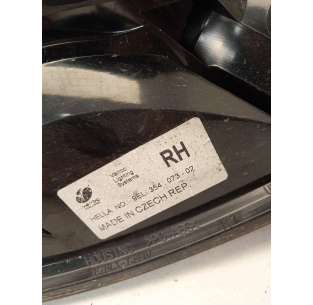 PILOTO TRASERO DERECHO OPEL... 2