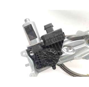 ELEVALUNAS DELANTERO... 2