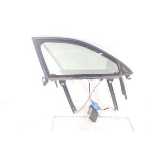 ELEVALUNAS DELANTERO...