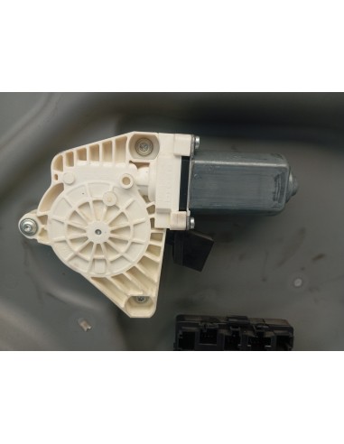 Recambio de elevalunas trasero derecho para mercedes-benz clase a (w169) a 150 (169.031) referencia OEM IAM A1697301479  