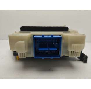 CAJA RELES / FUSIBLES FORD... 2