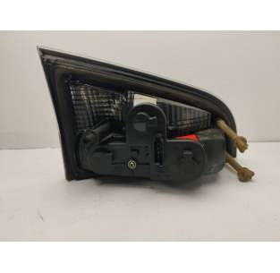 PILOTO TRASERO DERECHO... 2