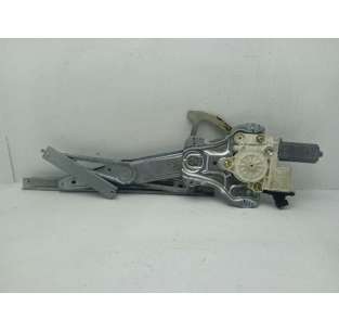 ELEVALUNAS DELANTERO...