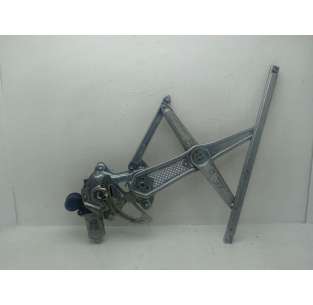 ELEVALUNAS DELANTERO...