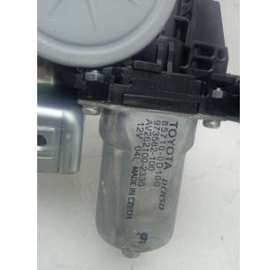 ELEVALUNAS DELANTERO... 2