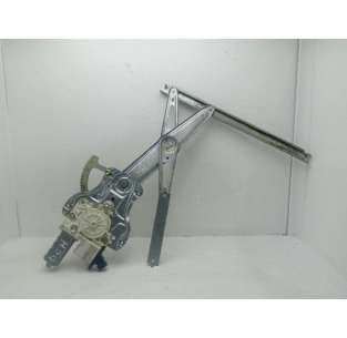 ELEVALUNAS DELANTERO...