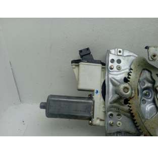 ELEVALUNAS DELANTERO... 2