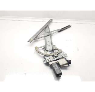 ELEVALUNAS DELANTERO...