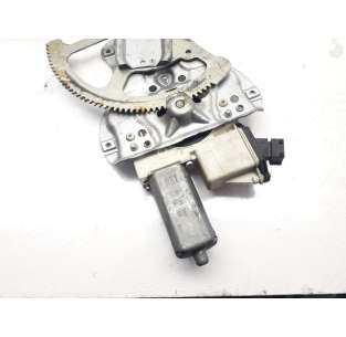 ELEVALUNAS DELANTERO... 2