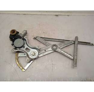 ELEVALUNAS TRASERO DERECHO...