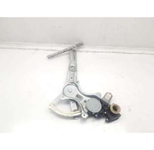 ELEVALUNAS TRASERO...