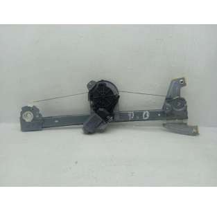 ELEVALUNAS DELANTERO...