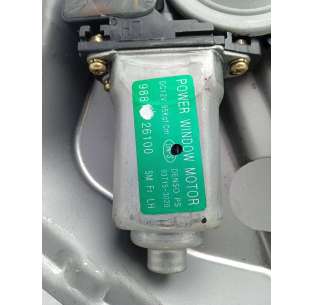 ELEVALUNAS DELANTERO... 2