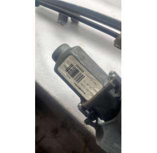 ELEVALUNAS DELANTERO... 2