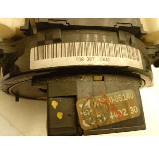 MANDO LUCES TOYOTA AVENSIS... 2