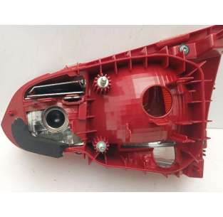 PILOTO TRASERO IZQUIERDO... 2