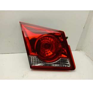 PILOTO TRASERO IZQUIERDO...