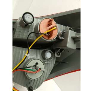 PILOTO TRASERO IZQUIERDO -... 2