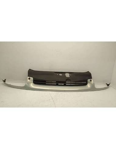 REJILLA DELANTERA - 378184 / 7700415849