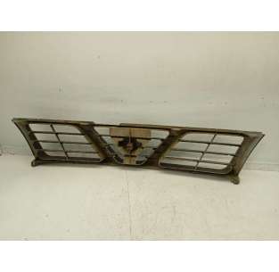 REJILLA DELANTERA NISSAN... 2