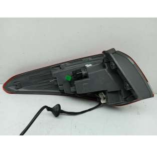 PILOTO TRASERO DERECHO... 2