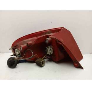 PILOTO TRASERO DERECHO... 2