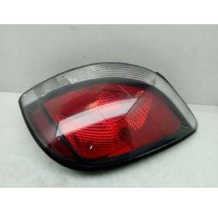 PILOTO TRASERO DERECHO KIA...