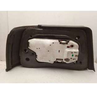 PILOTO TRASERO DERECHO... 2