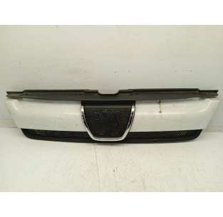 REJILLA DELANTERA PEUGEOT...