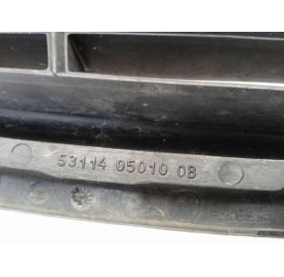 REJILLA DELANTERA TOYOTA... 2